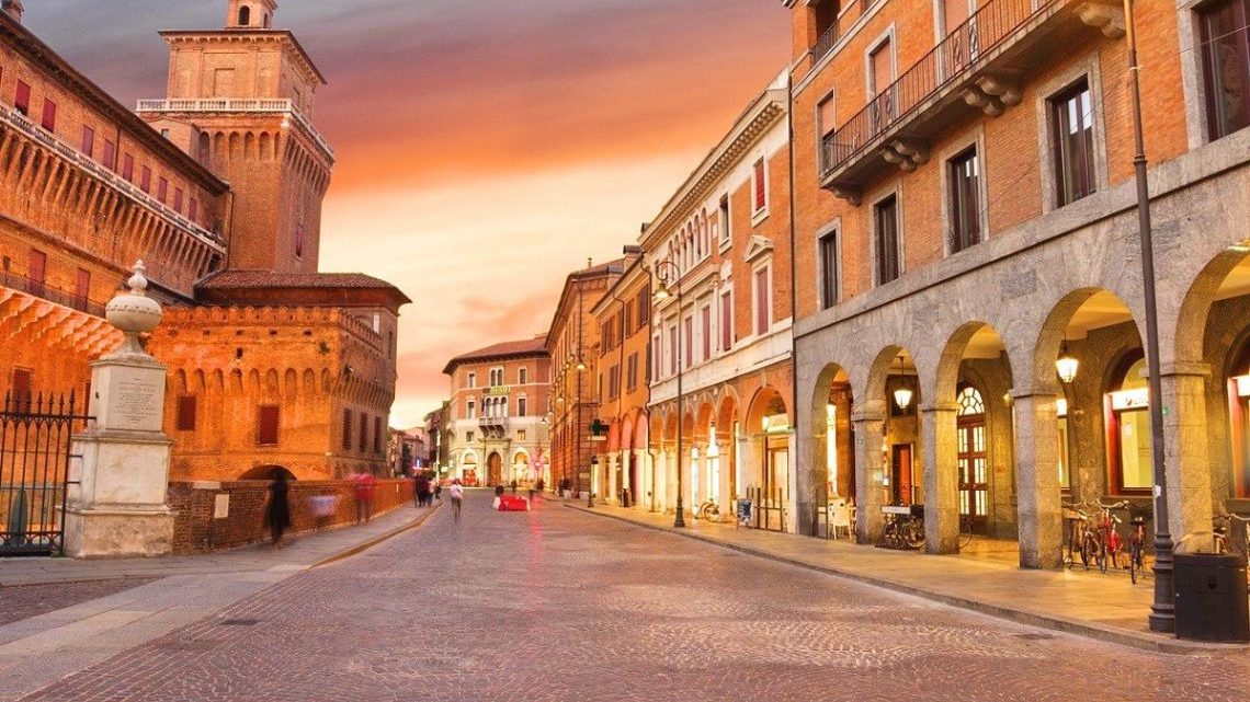 Viaggio a Ferrara e Ravenna Viaggio a Ferrara e Ravenna